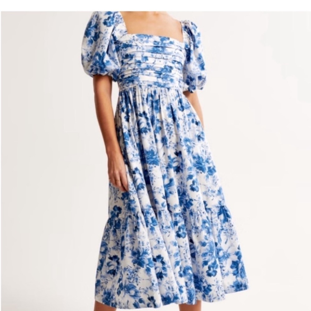 Abercrombie & Fitch Emmerson Dress